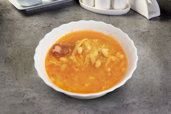 GRAH ZELJE S KOBASICOM